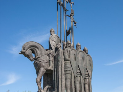 Монумент «Ледовое побоище».